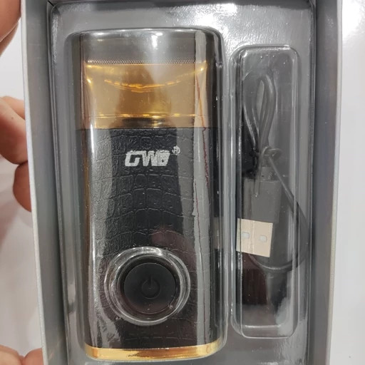 شیور مسافرتی جی دبلیو مدل 9813 باشارژ دهی هشت ساعته