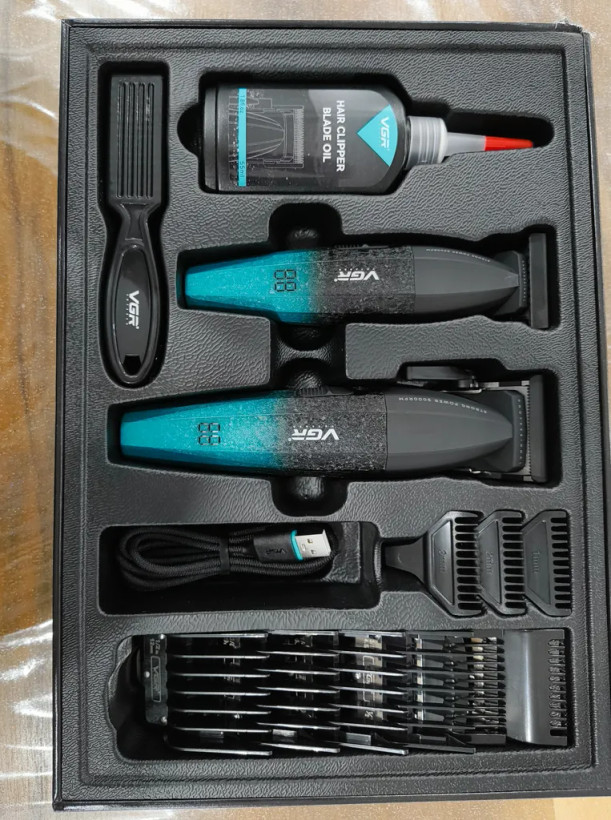 ماشین اصلاح وی جی آر مدل VGR V-640 S2 با تیغه سرامیک و برش مستقیم