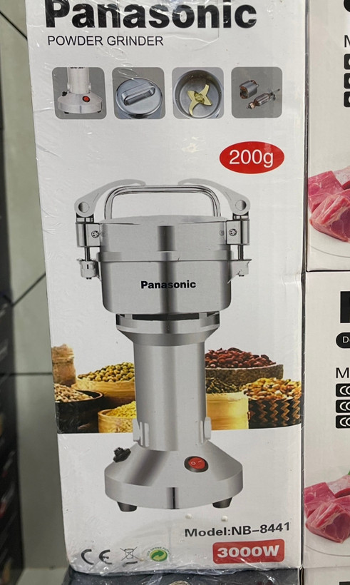آسیاب صنعتی پاناسونیک مدل NB-8441 ظرفیت ۲۰۰ گرم قدرت ۳۰۰۰ وات